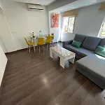 Apartman La Reina 49 Almería