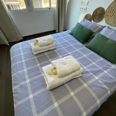 Apartamento La Reina 49 * Almeria